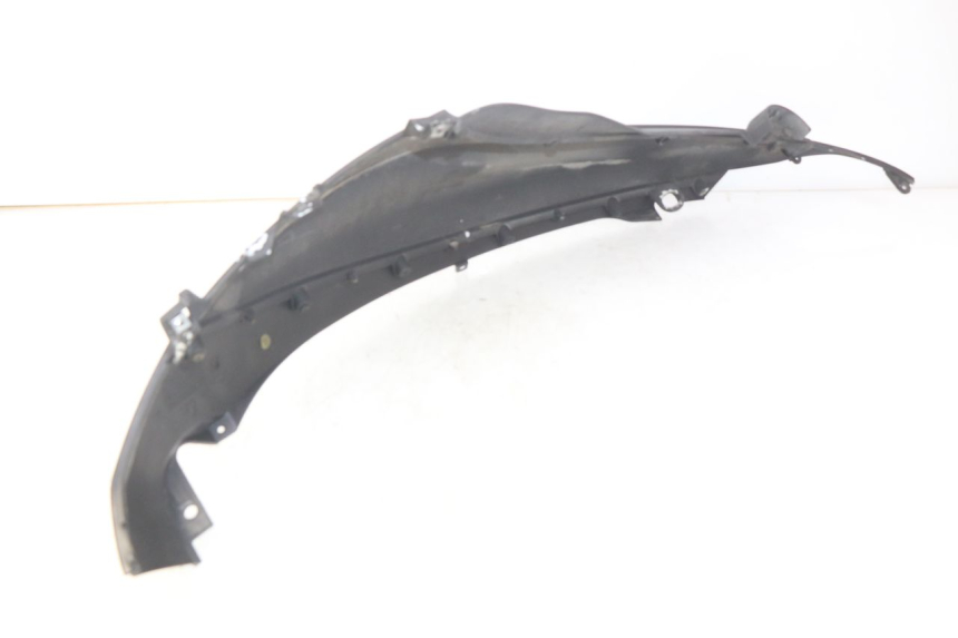 photo de LINKER ACHTERZIJDE PANEL PIAGGIO BEVERLY 125 (2010 - 2015) - Detail van het onderdeel