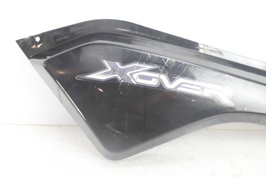 photo de LINKER ACHTERZIJDE PANEL YAMAHA BW'S BWS 125 (2010 - 2013) - Detail van het onderdeel