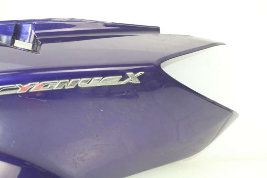 photo de LINKER ACHTERZIJDE PANEL YAMAHA CYGNUS X 125 (2004 - 2007) - Gecontroleerd onderdeel