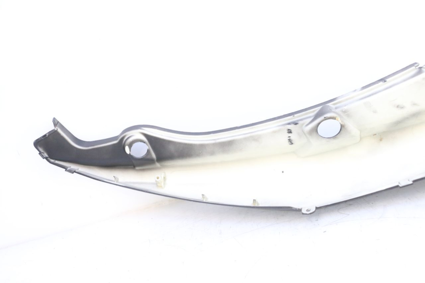 photo de ACHTERLINKS ZIJPANEEL JM MOTORS F45i 4T 50 (2020 - 2023) - Bevestigingspunten