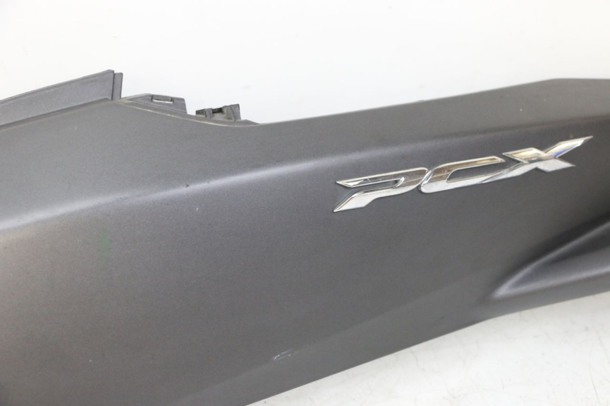 photo de LINKER ACHTERZIJDE HONDA PCX (JF57/JF64) 125 (2014 - 2018) - Zoom op componenten