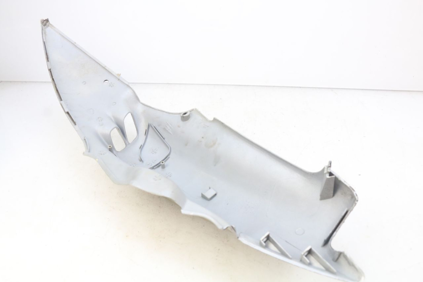 photo de LINKER ACHTERZIJDE PANEL SYM JET EURO X 2T 50 (2003 - 2007) - Detail van het onderdeel