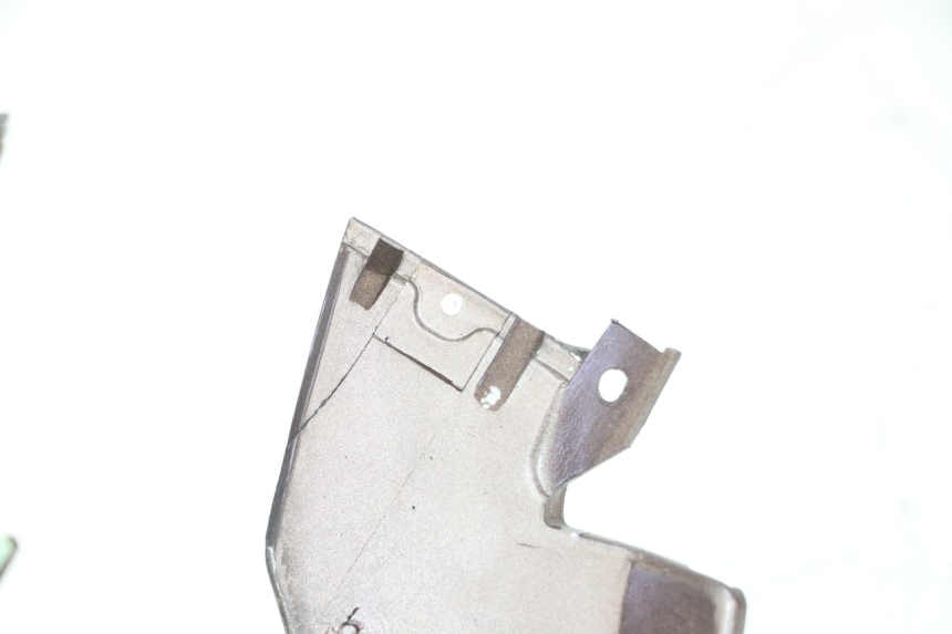 photo de LINKER ACHTERZIJDE PEUGEOT KISBEE 2T 50 (2010 - 2017) - Zoom op gebruiksstaat