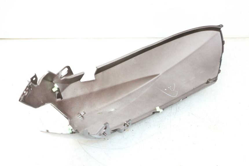 photo de LINKER ACHTERZIJDE PEUGEOT KISBEE 2T 50 (2010 - 2017) - Technische close-up