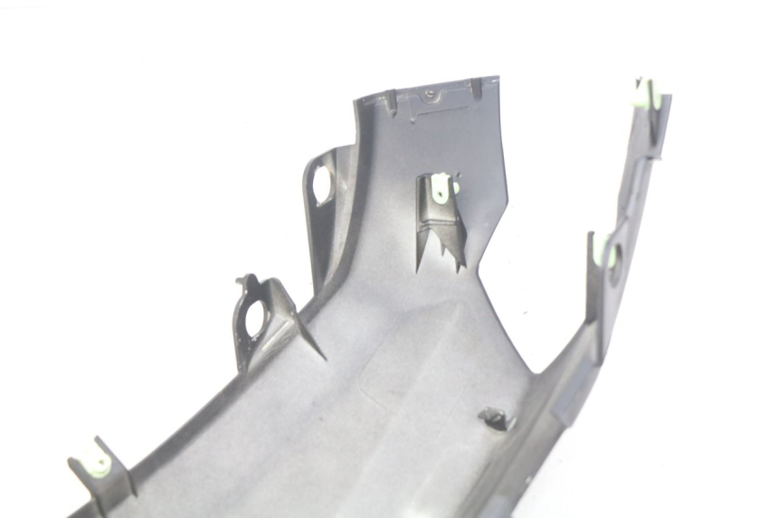 photo de LINKER ACHTERZIJDE PANEL PEUGEOT KISBEE 4T 50 (2010 - 2017) - Zoom op gebruiksstaat