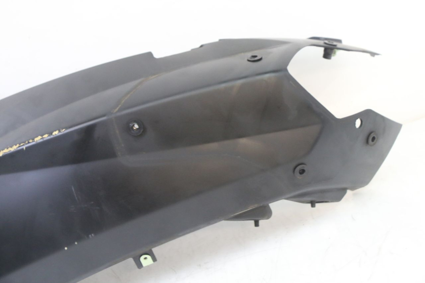 photo de LINKER ACHTERZIJDE PANEL PEUGEOT KISBEE 4T 50 (2018 - 2022) - Zoom op gebruiksstaat