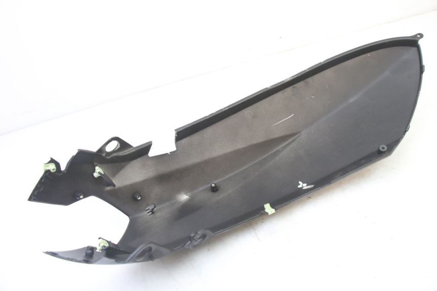 photo de LINKER ACHTERZIJDE PANEL PEUGEOT KISBEE 4T 50 (2018 - 2022) - Overzicht