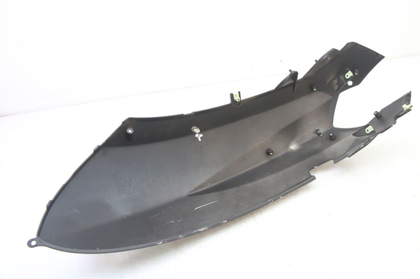 photo de LINKER ACHTERZIJDE PANEL PEUGEOT KISBEE 4T 50 (2018 - 2022) - Bevestigingspunten