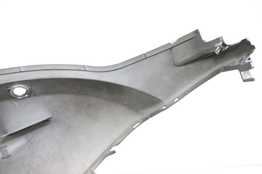 photo de LINKER ACHTERZIJDE SYM MIO 50 (2011 - 2017) - Andere kijkhoek