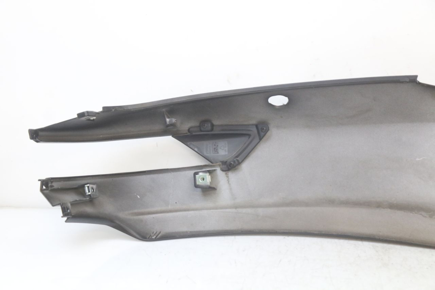 photo de LINKER ACHTERZIJDE PIAGGIO MP3 HPE 350 (2018 - 2020) - Staat van het oppervlak