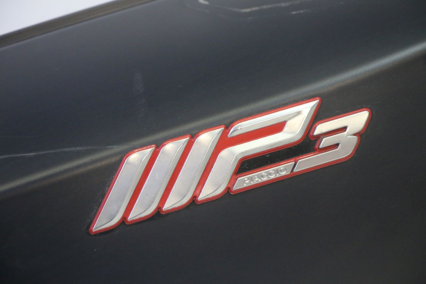 photo de LINKER ACHTERZIJDE PIAGGIO MP3 HPE 350 (2018 - 2020) - Andere kijkhoek