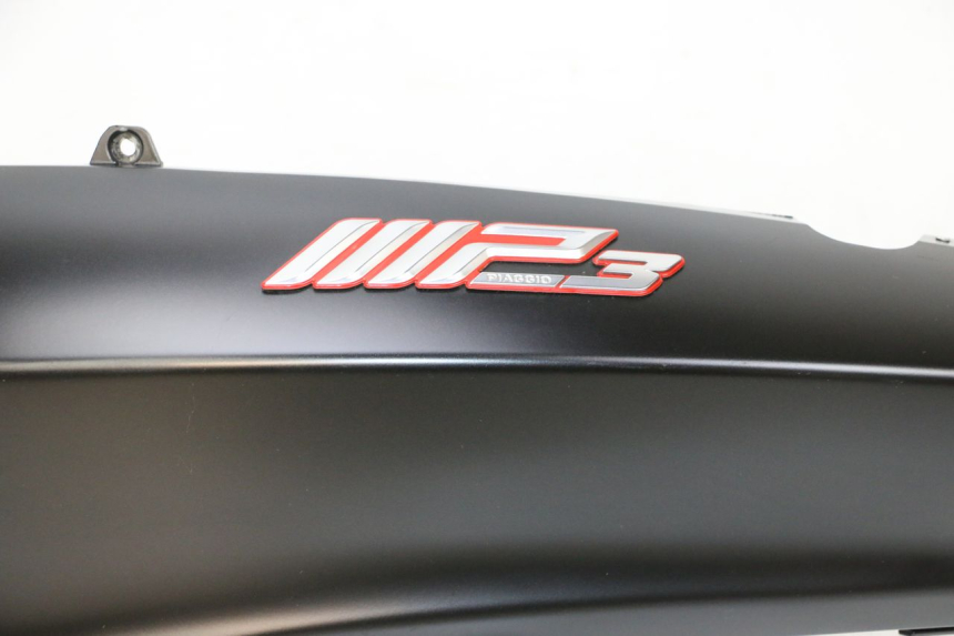 photo de LINKER ACHTERZIJDE PIAGGIO MP3 HPE 300 (2019 - 2026) - Kenmerkende details