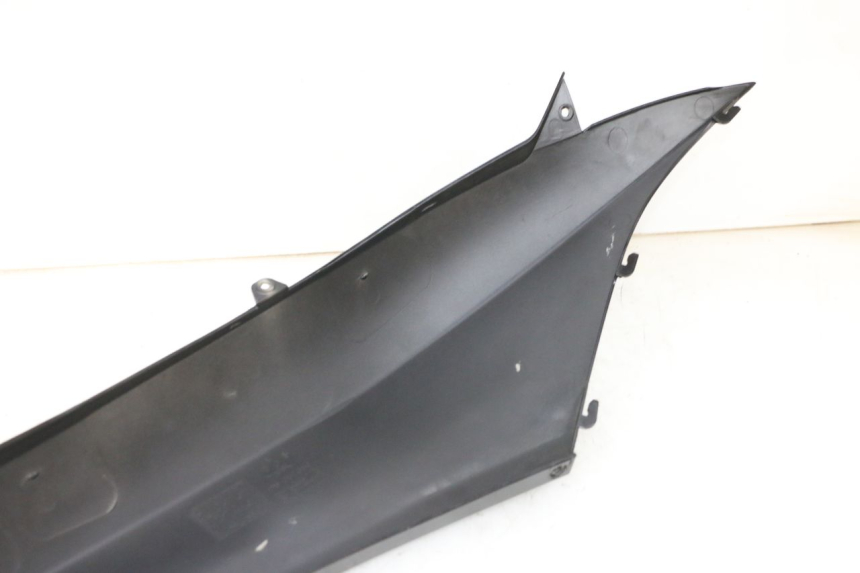 photo de LINKER ACHTERZIJDE PIAGGIO MP3 HPE 300 (2019 - 2026) - Zoom op gebruiksstaat