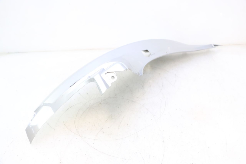 photo de LINKER ACHTERZIJDE PANEL PIAGGIO MP3 LT 300 (2010 - 2016) - Bevestigingspunten