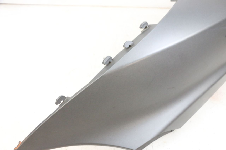 photo de LINKER ACHTERZIJDE PIAGGIO MP3 500 (2016 - 2018) - Kenmerkende details