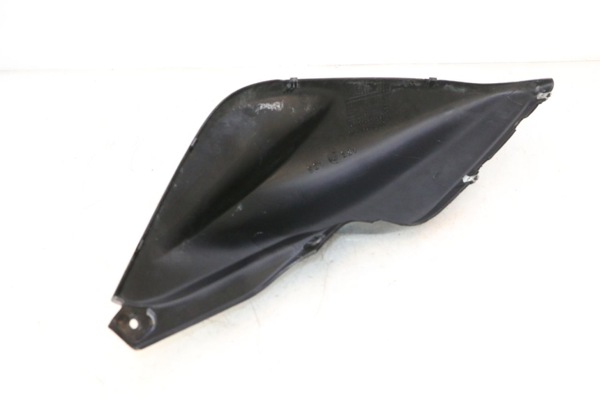 photo de ACHTERLINKS ZIJPANEEL MBK NITRO 50 (2004 - 2008) - Detail van het onderdeel