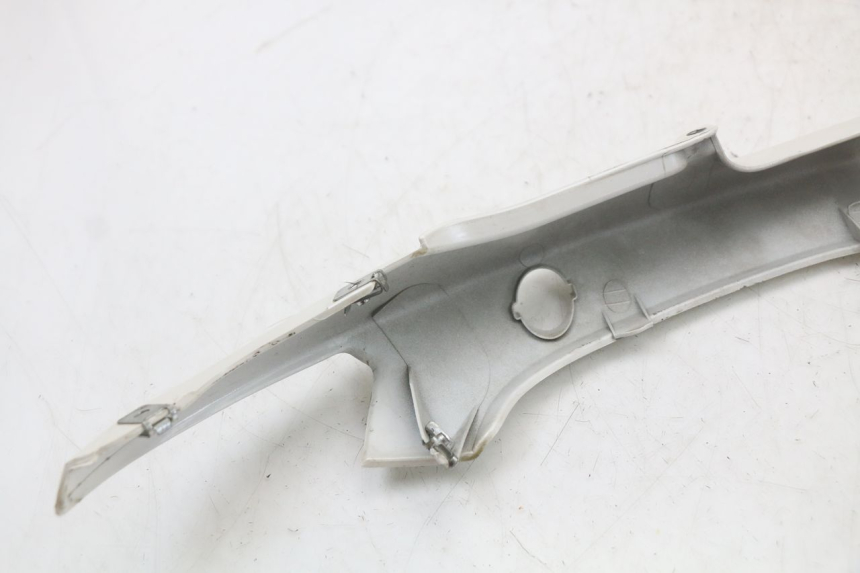 photo de LINKER ACHTERZIJDE MOTO GUZZI NORGE 8V GT 1200 (2011 - 2016) - Bevestigingspunten