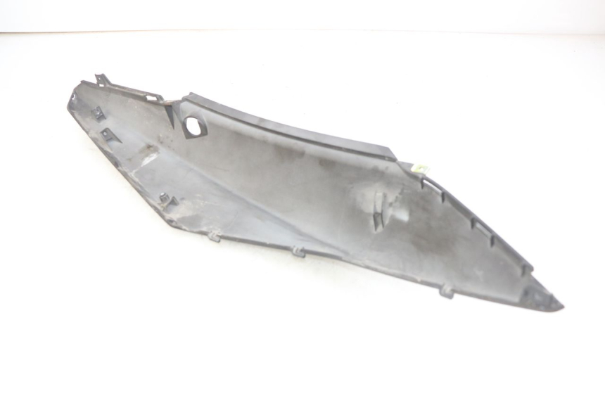 photo de LINKER ACHTERZIJDE SYM ORBIT III 3 4T 50 (2021 - 2025) - Zoom op gebruiksstaat