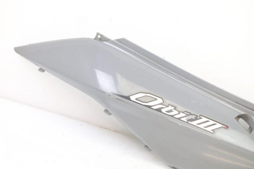 photo de LINKER ACHTERZIJDE SYM ORBIT III 3 4T 50 (2021 - 2025) - Detail van het onderdeel