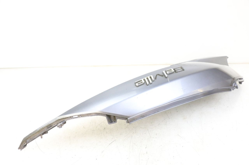 photo de LINKER ACHTERZIJDE PEUGEOT BELVILLE 125 (2017 - 2021) - Bevestigingspunten