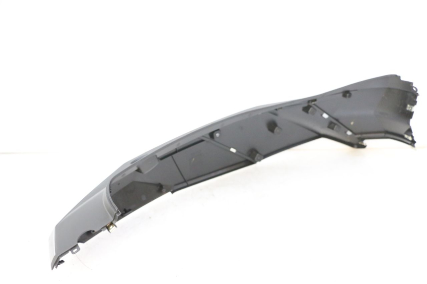 photo de LINKER ACHTERZIJDE PANEL PEUGEOT TWEET 4T 50 (2023 - 2025) - Kenmerkende details