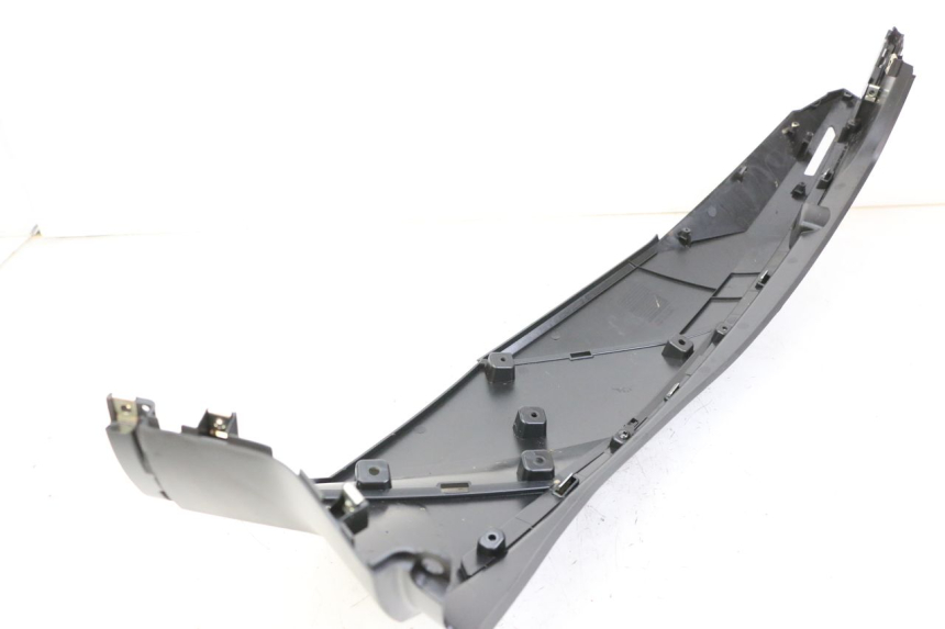 photo de LINKER ACHTERZIJDE PANEL PEUGEOT TWEET 4T 50 (2023 - 2025) - Zoom op gebruiksstaat