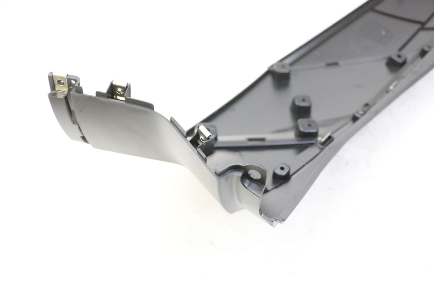 photo de LINKER ACHTERZIJDE PANEL PEUGEOT TWEET 4T 50 (2023 - 2025) - Andere kijkhoek