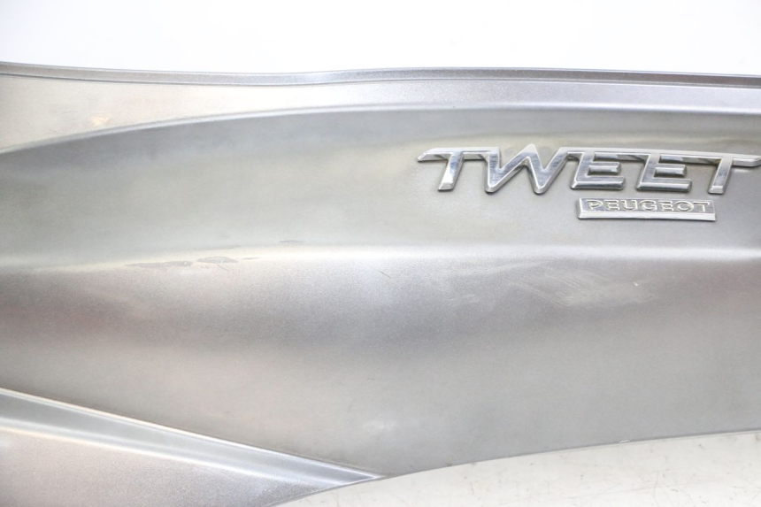 photo de LINKER ACHTERZIJDE PEUGEOT TWEET 4T 50 (2014 - 2019) - Kenmerkende details