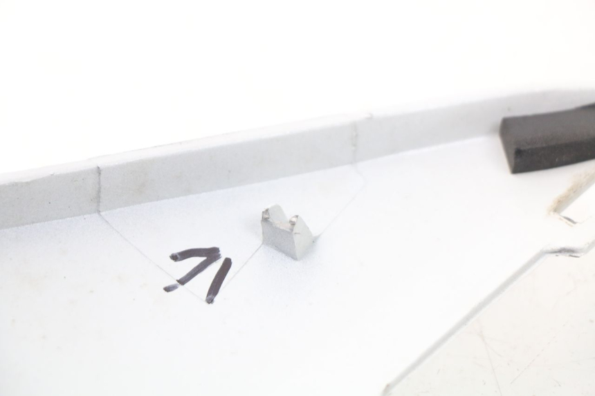 photo de LINKER ACHTERZIJDE DAELIM S3 125 (2010 - 2017) - Zoom op gebruiksstaat