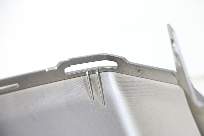 photo de LINKER ACHTERZIJDE PANEL PEUGEOT SATELIS 125 (2013 - 2018) - Andere kijkhoek