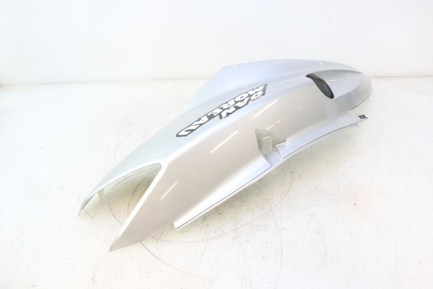 photo de ACHTERLINKER ZIJPANEEL FYM SCOOTERONE 125 (2006 - 2008) - Staat van het oppervlak