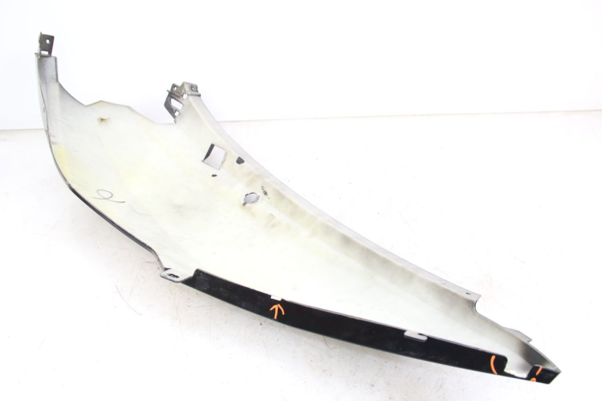 photo de LINKER ACHTERZIJDE PANEL RAZZO STEED 125 (2012 - 2018) - Detail van het onderdeel