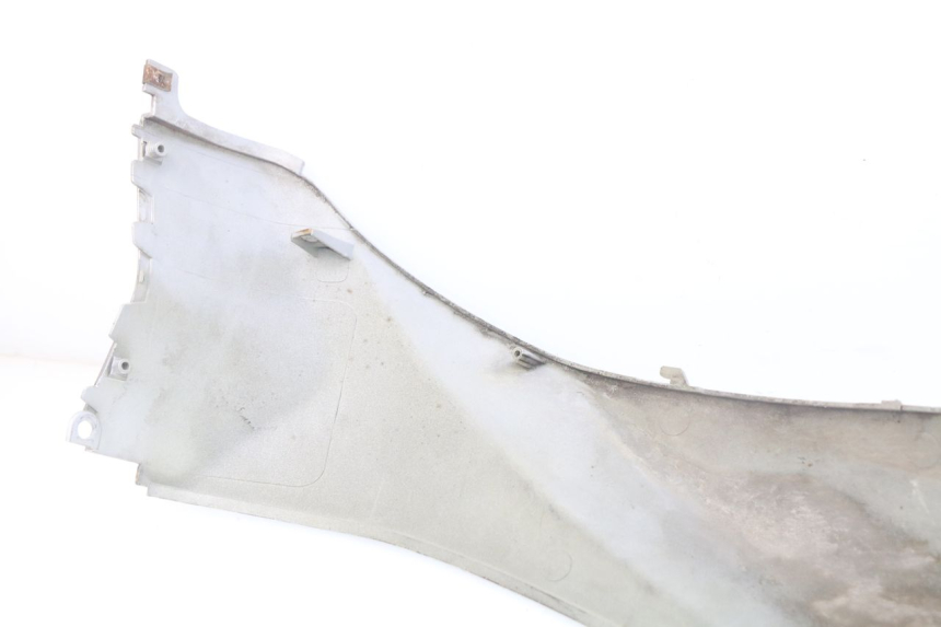 photo de LINKER ACHTERZIJDE PANEL SYM SYMPHONY 50 (2009 - 2015) - Zoom op gebruiksstaat