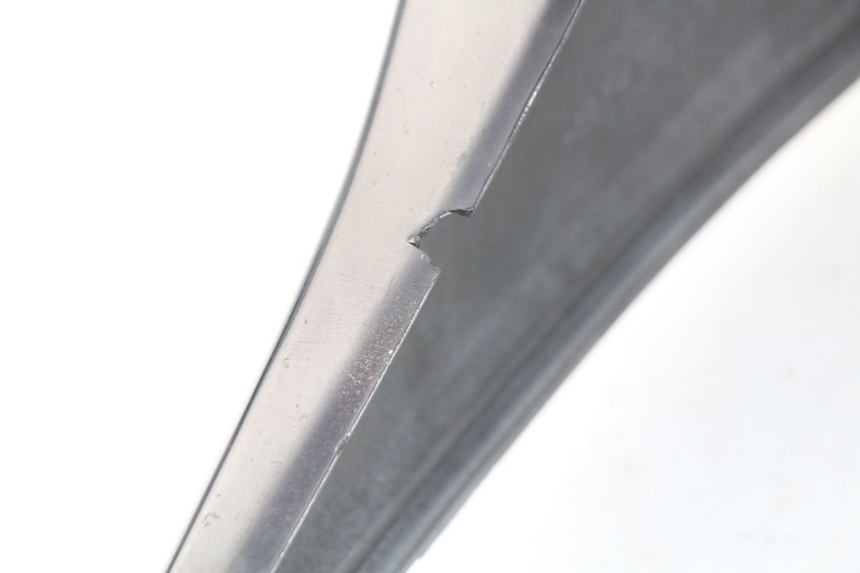 photo de LINKER ACHTERZIJDE SUZUKI UC EPICURO 125 (1999 - 2003) - Zoom op gebruiksstaat