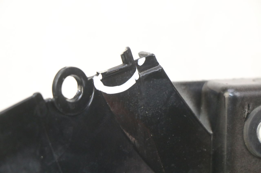 photo de LINKER ACHTERZIJDE SYM WOLF SB 125 (2011 - 2018) - Zoom op gebruiksstaat