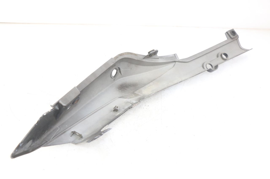 photo de LINKER ACHTERZIJDE SYM WOLF SB 125 (2011 - 2018) - Andere kijkhoek