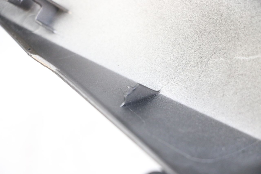 photo de LINKER ACHTERZIJDE YAMAHA XMAX X-MAX ABS 125 (2017 - 2020) - Zoom op gebruiksstaat