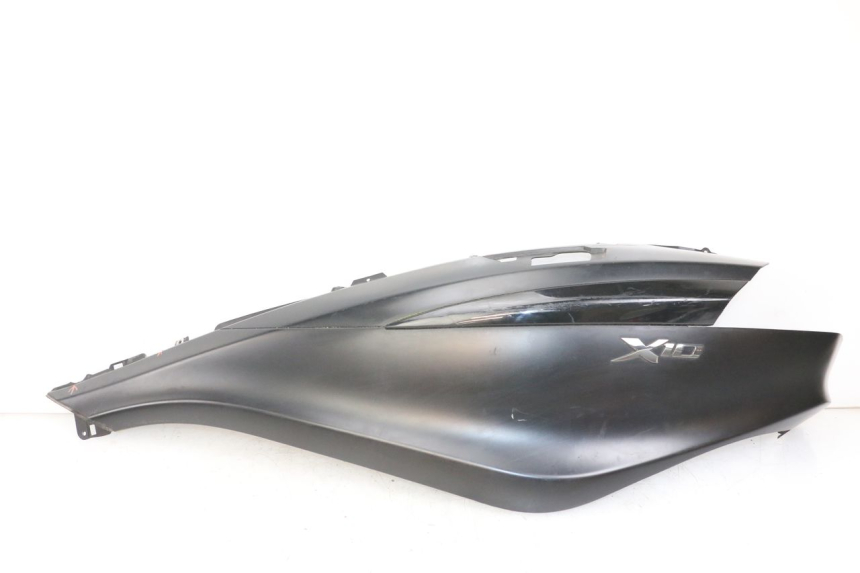 photo de LINKER ACHTERZIJDE PIAGGIO X10 125 (2012 - 2017) - Hoofdaanzicht