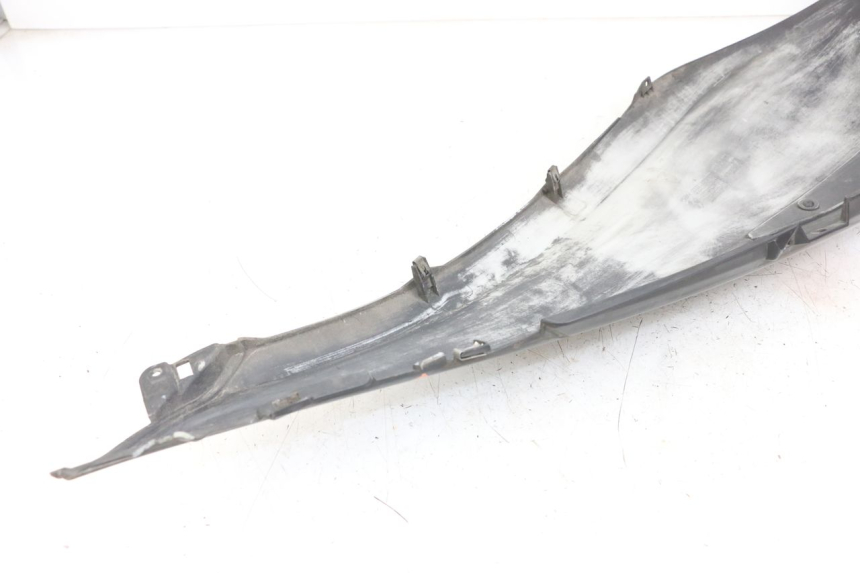 photo de LINKER ACHTERZIJDE PIAGGIO X10 125 (2012 - 2017) - Zoom op gebruiksstaat