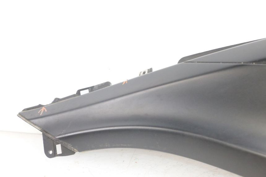 photo de LINKER ACHTERZIJDE PIAGGIO X10 125 (2012 - 2017) - Markeringen en referenties