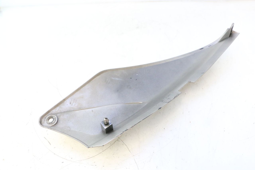 photo de ACHTERZIJDEKANT LINKS HONDA XLV VARADERO 125 (2007 - 2012) - Detail van het onderdeel