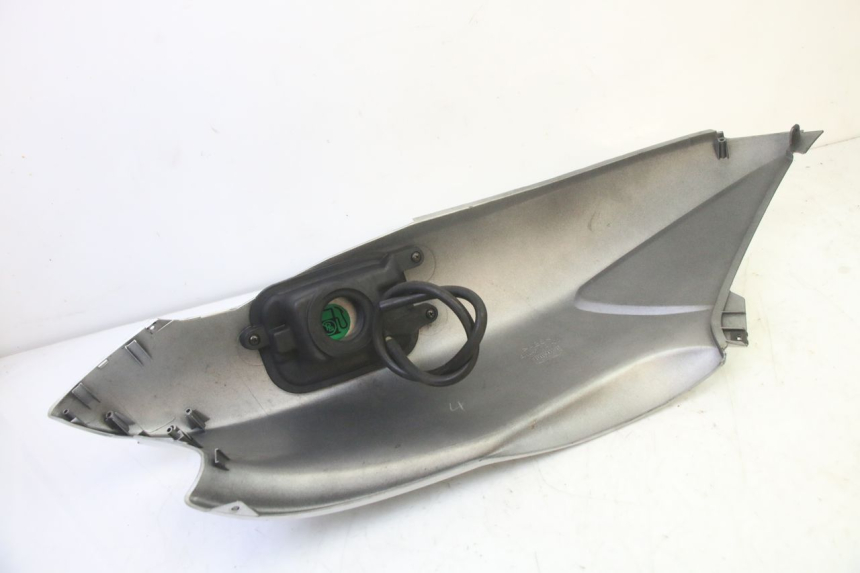 photo de LINKER ACHTERZIJDE YAMAHA YP MAJESTY 125 (2002 - 2006) - Staat van het oppervlak