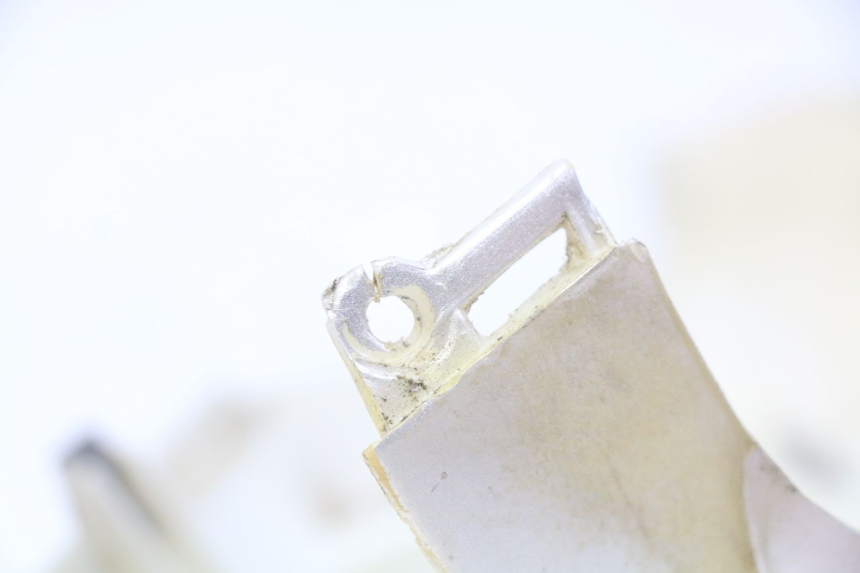 photo de LINKER ACHTERZIJDE YIYING YY50QT-10 50 (2007 - 2022) - Detail van het onderdeel