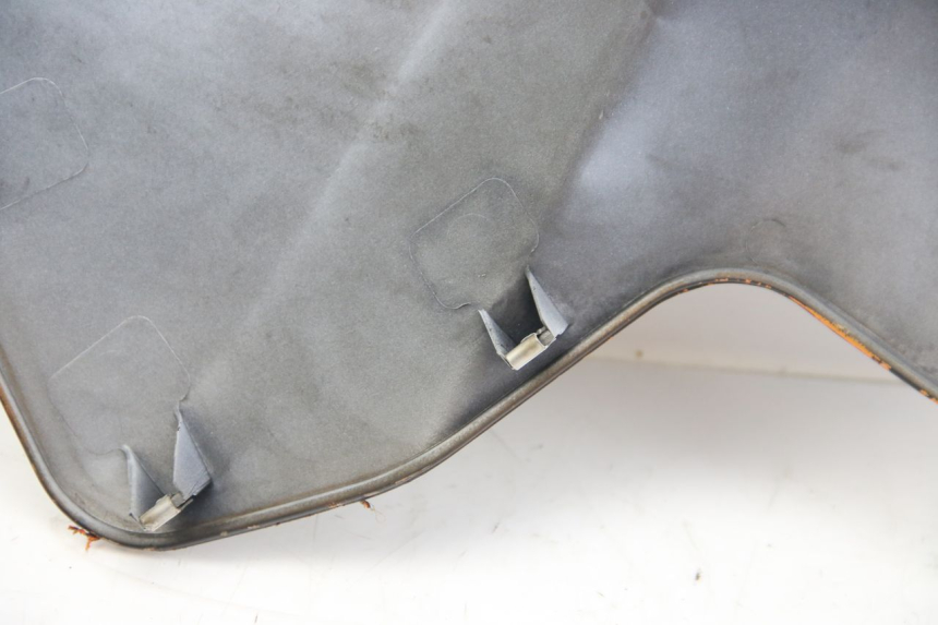 photo de VOORSTE RECHTER ZIJPANEEL APRILIA ATLANTIC 500 (2002 - 2003) - Detailaanzicht