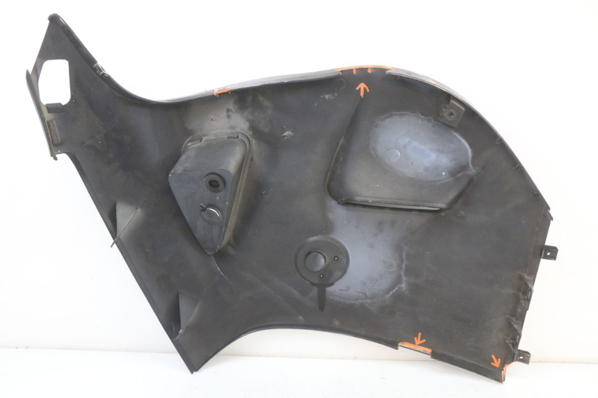 photo de VOORSTE RECHTER ZIJSCHERM BMW C1 125 (2000 - 2003) - Zoom op gebruiksstaat