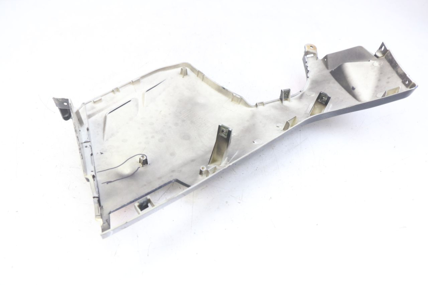 photo de VOORSTE RECHTER ZIJSCHERM ORCAL CAVARO 4T 50 (2019 - 2023) - Kenmerkende details