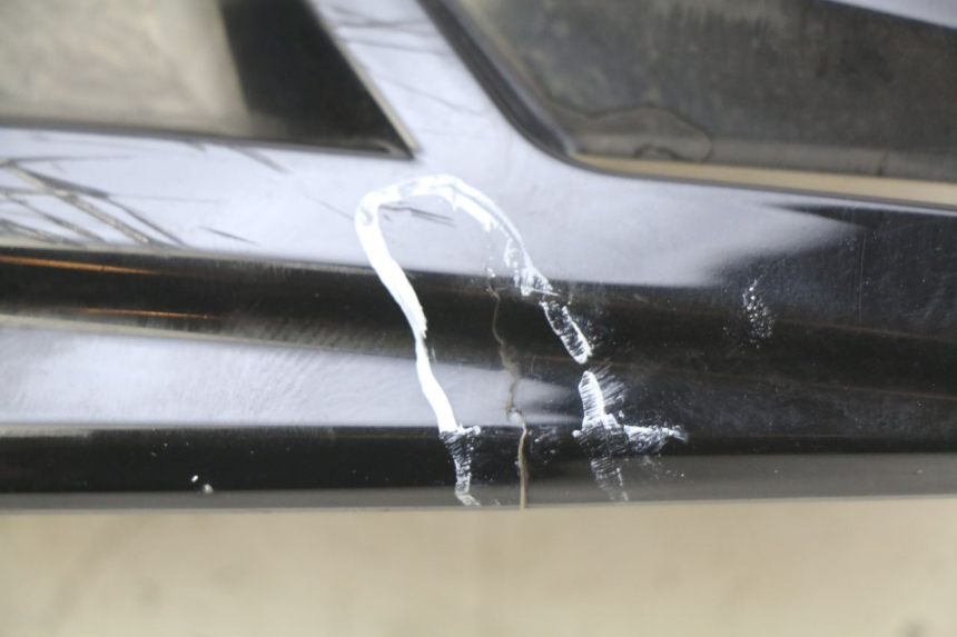 photo de VOORSTE RECHTER ZIJSCHERM ORCAL CAVARO 4T 50 (2019 - 2023) - Zoom op gebruiksstaat