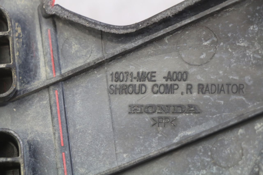 photo de VOORSTE RECHTER ZIJSCHERM HONDA CRF CR-F RX 450 (2017 - 2021) - Detail van het onderdeel