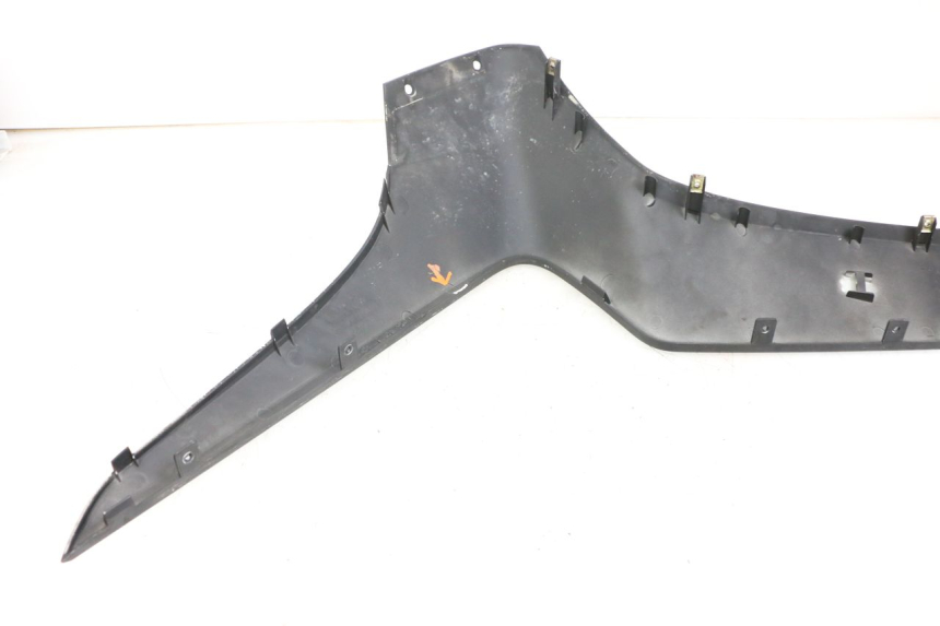 photo de VOORSTE RECHTER ZIJSCHERM KYMCO DINK STREET 125 (2009 - 2014) - Detail van het onderdeel