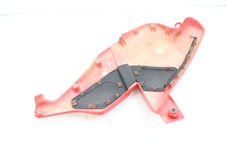 photo de VOORSTE RECHTER ZIJSCHERM GILERA DNA 50 (2000 - 2007) - Zoom op gebruiksstaat